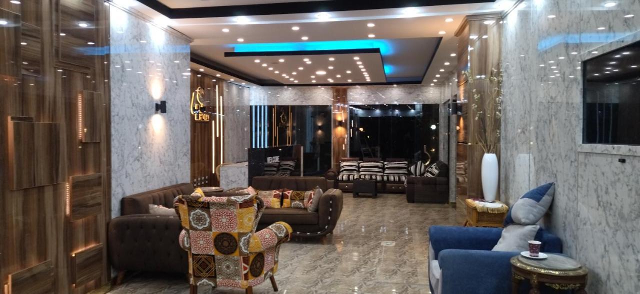 达哈布4S酒店 外观 照片